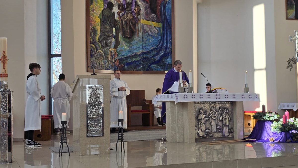 Predstavljen izvanredni služitelj sv. Pričesti